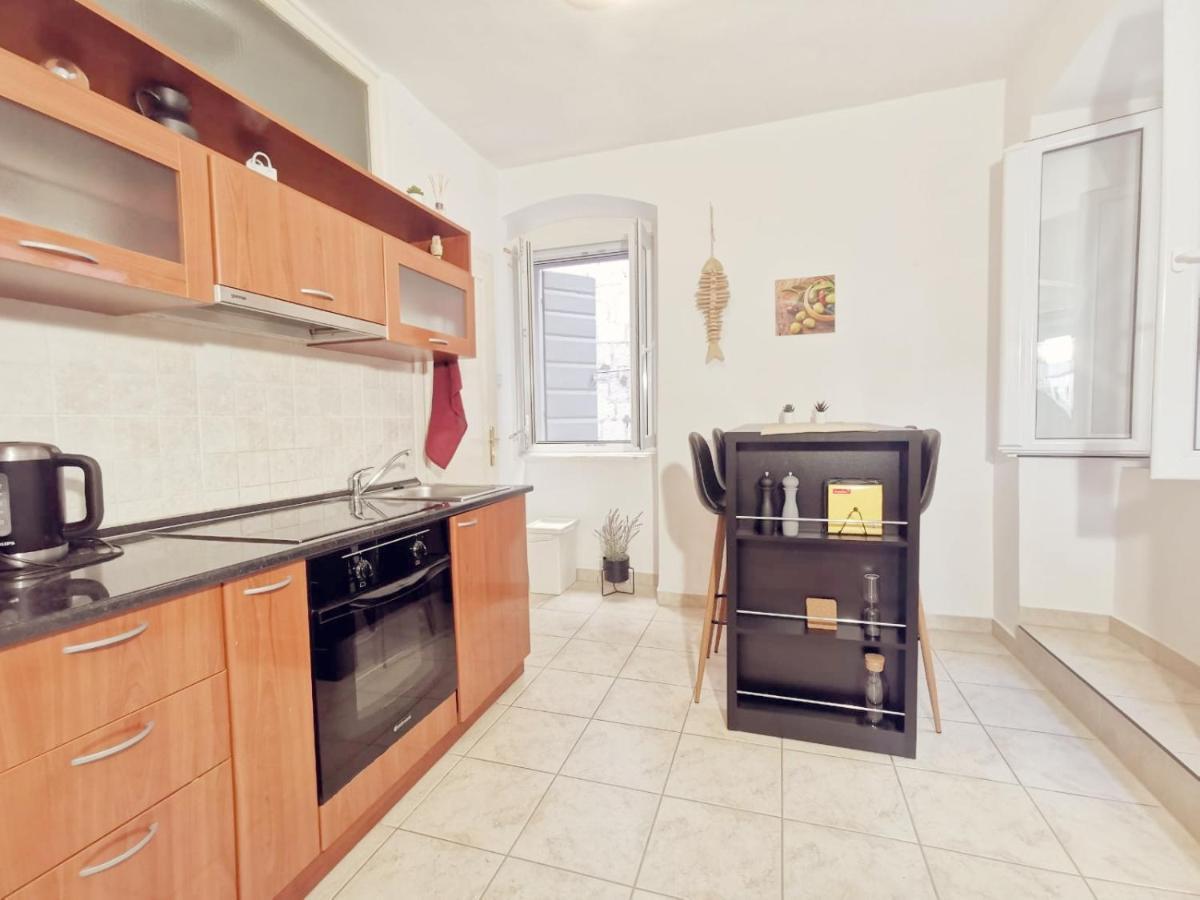 One Bedroom Apartment In The Old Town Split Zewnętrze zdjęcie